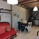Short Stay Loft At Thessaloniki