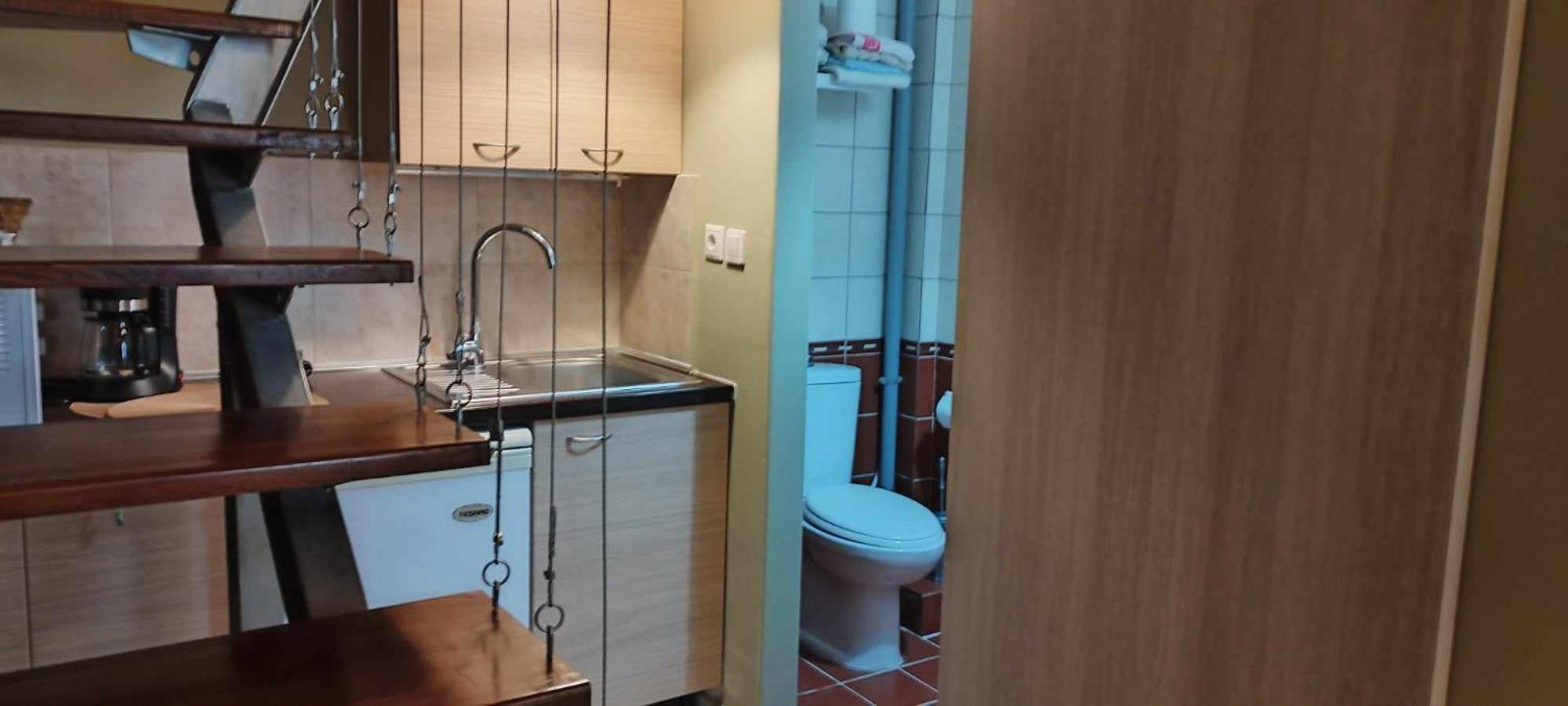 Short Loft At * Thessaloniki