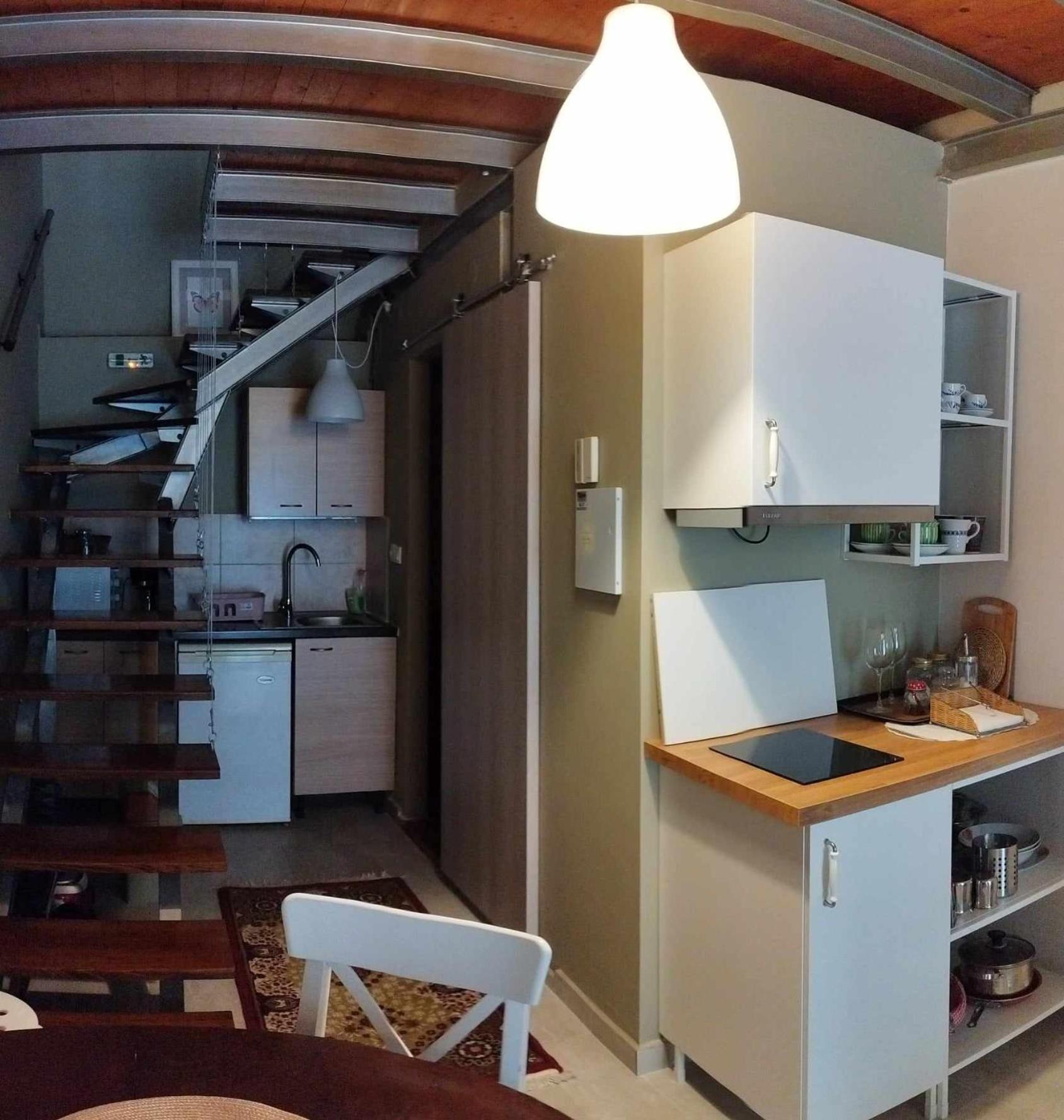 Short Loft At Thessaloniki
