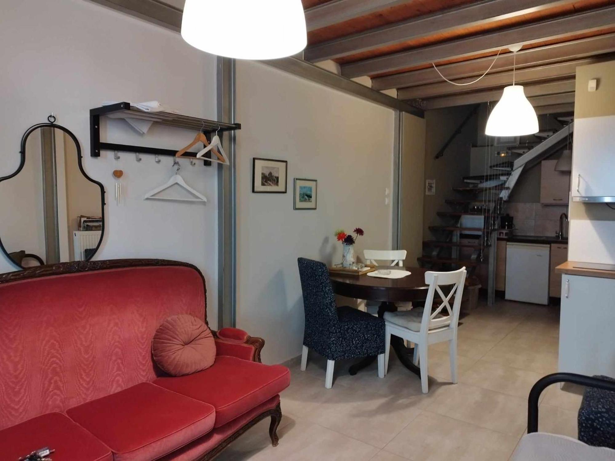 Short Loft At *